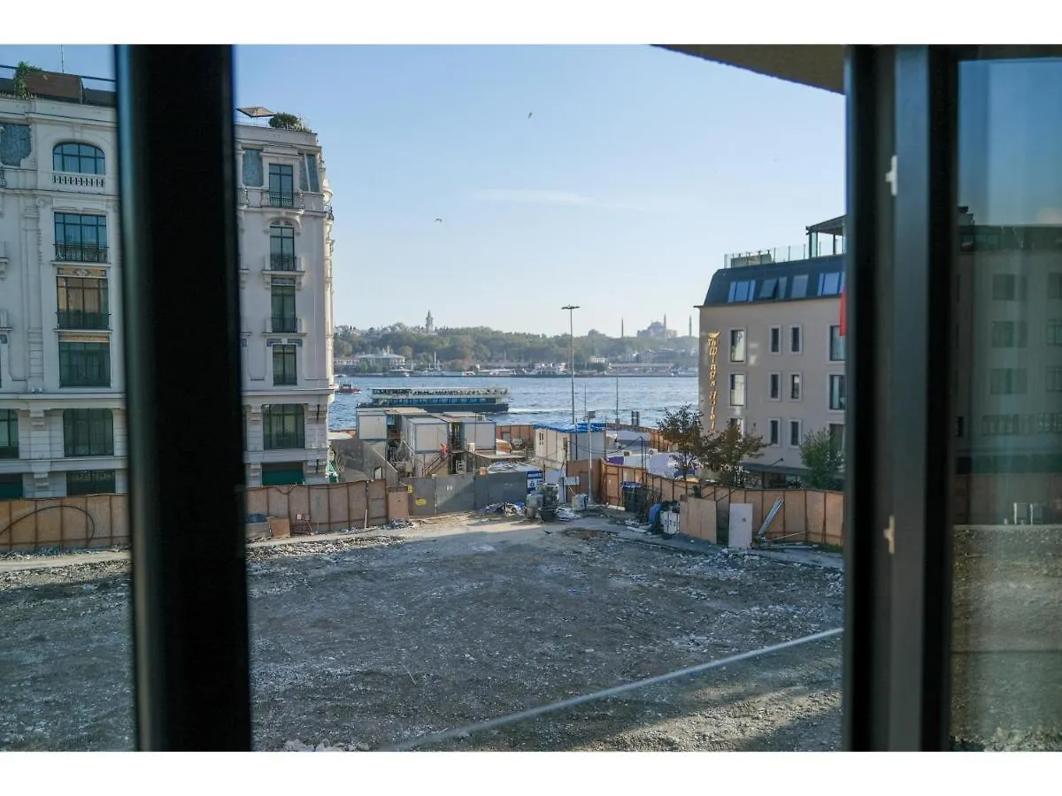 Palazzo Suit Karakoey Estambul